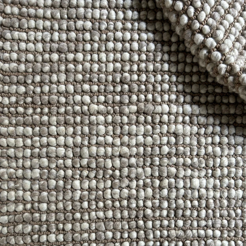 "Sahara Pebble Weave Wool Rug – Handwoven Minimalist Texture in Taupe & Ivory"