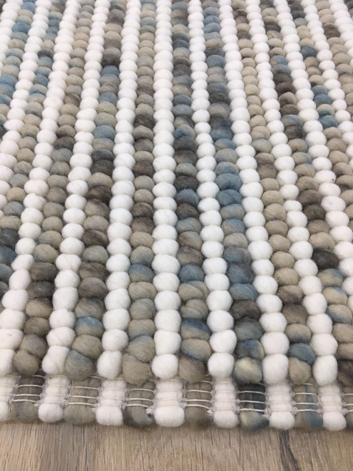 Handwoven Multicolor Wool Rug – Artisan Pebble Weave Area Rug – Natural Wool, Textured Finish, Handmade – Modern Boho Home Decor