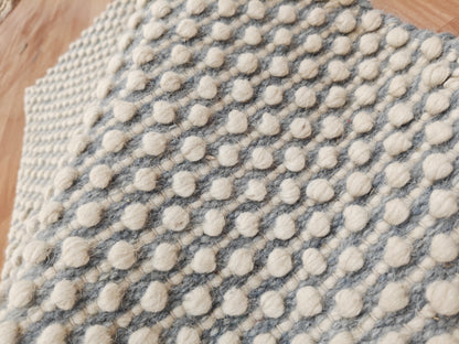 Nordic Pebble Dot Wool Rug – Handwoven Textured Cream & Grey Floor Accent