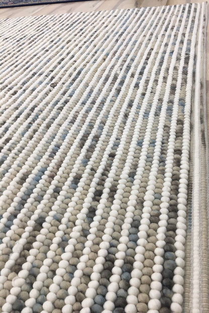 Handwoven Multicolor Wool Rug – Artisan Pebble Weave Area Rug – Natural Wool, Textured Finish, Handmade – Modern Boho Home Decor